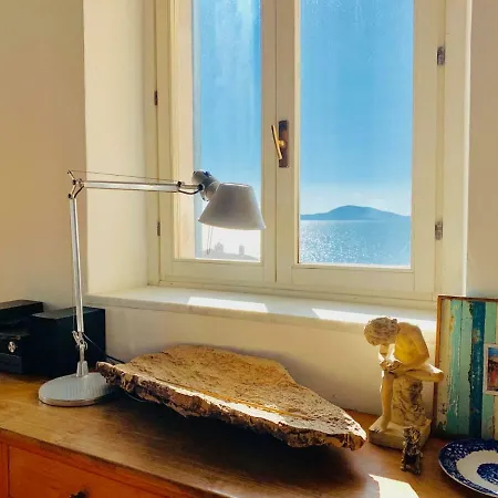 Apartman La Finestra Sul Golfo,